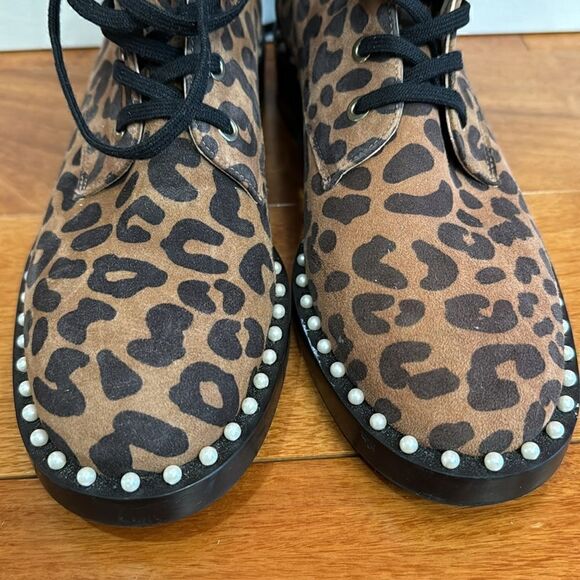 Stuart Weitzman Sondra Leopard Cheetah Suede Leather Combat Boots US 6.5 - EU 37 - Picture 2 of 9
